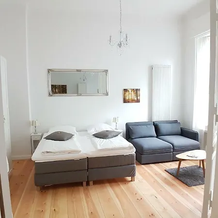 Lang Re By Rockchair Apartments L Superhost Status L 2 Bedrooms Boxspringbeds In City Center - Cozy Family & Business Flair Welcomes You! Berlin Exterior photo