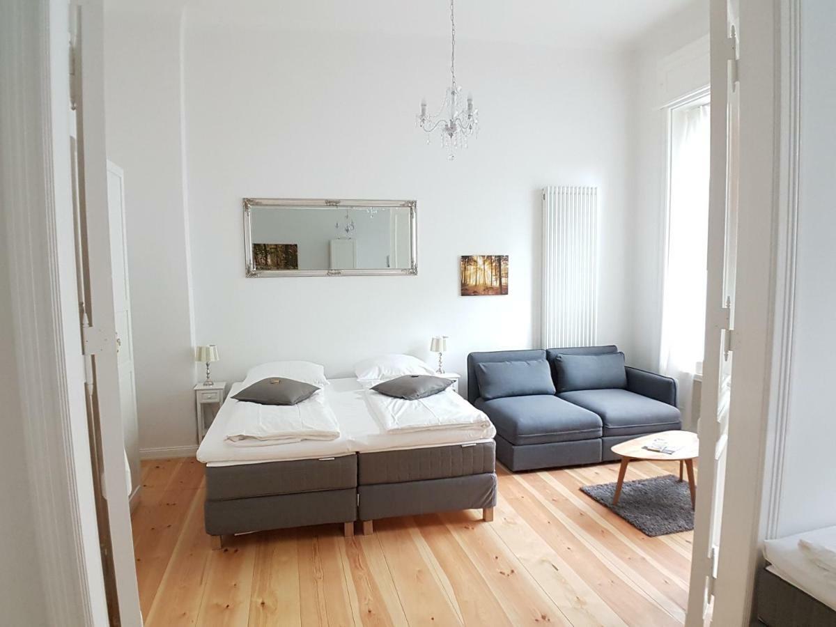 Lejlighed Lang Re By Rockchair L Superhost Status L 2 Bedrooms Boxspringbeds In Center - Cozy Family & Business Flair Welcomes You! *